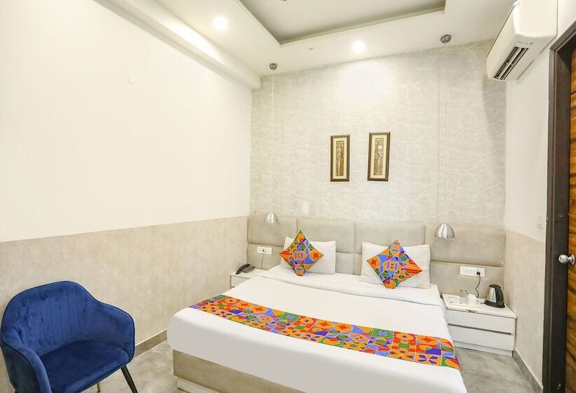 Номер Deluxe, Fabhotel F9 Sector 19