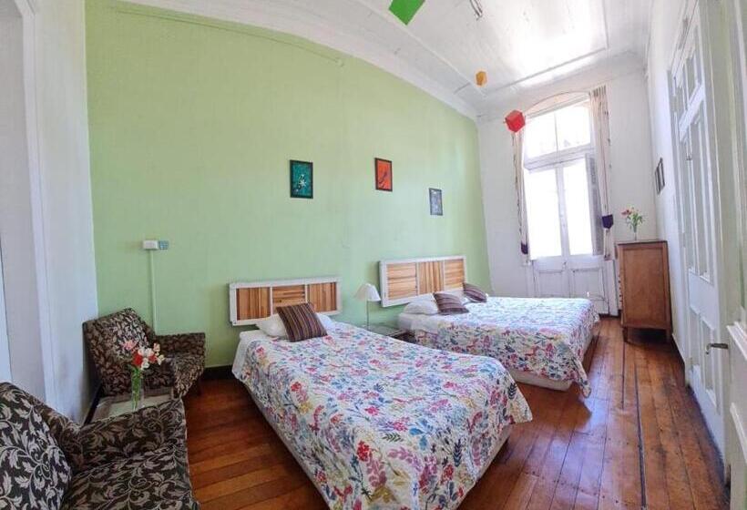 اتاق استاندارد با سرویس بهداشتی مشترک, Nómada Eco Hostal