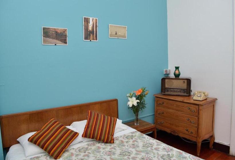 اتاق استاندارد با سرویس بهداشتی مشترک, Nómada Eco Hostal