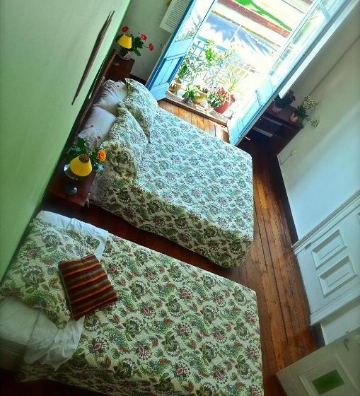 اتاق استاندارد سه تخته با سرویس بهداشتی مشترک, Nómada Eco Hostal