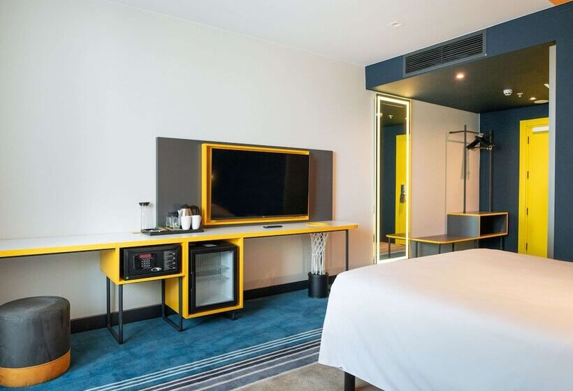 اتاق پرمیوم, Ibis Styles Batumi