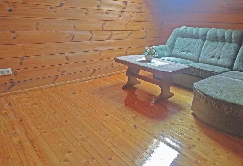 标准间, Pas Medžiotoją Motelis