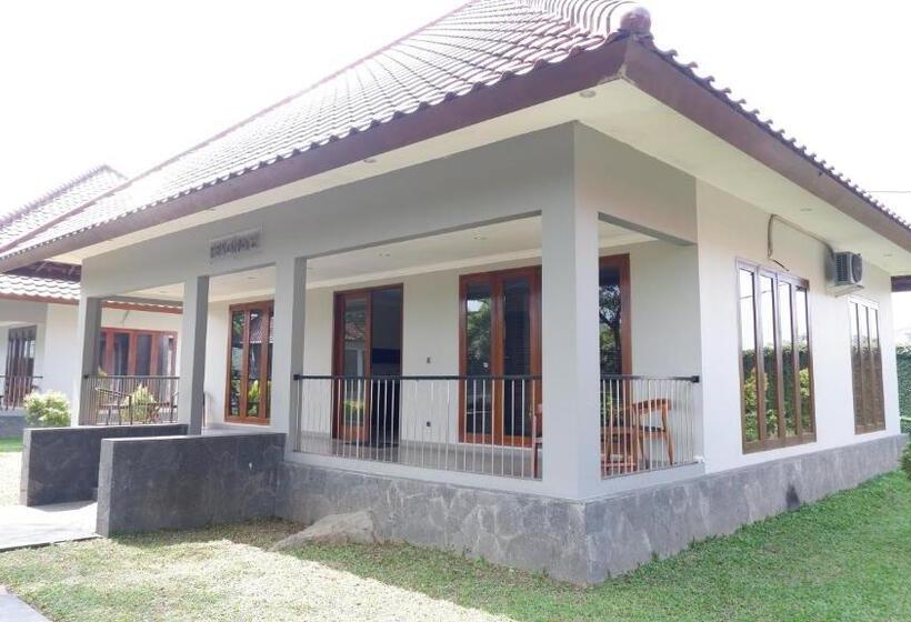 Бунгало Стандарт 3 Спальни, Pepabri Hotel & Resort