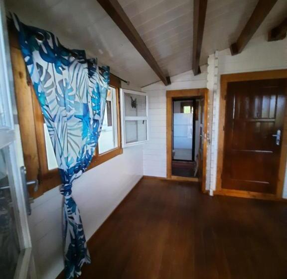 آپارتمان 1 خوابه با چشمانداز دریا, Chalets Chomoni