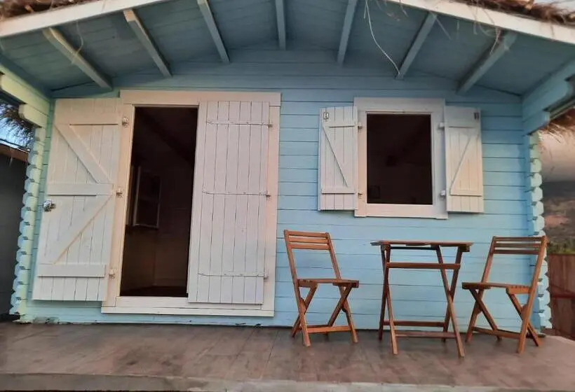 اتاق استاندارد با چشم‌انداز باغ, Chalets Chomoni