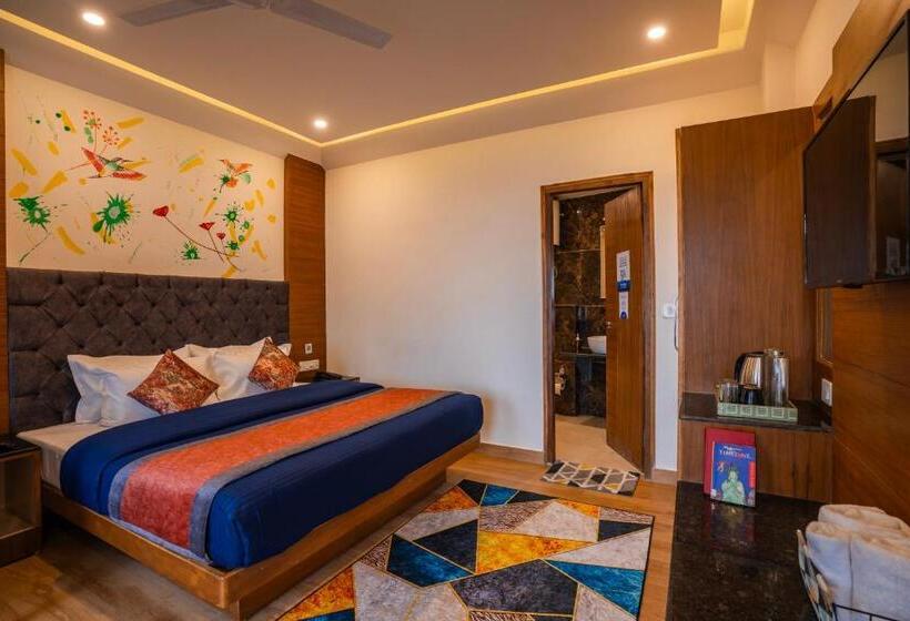 디럭스 4인 룸, Shalom Backpackers Mussoorie