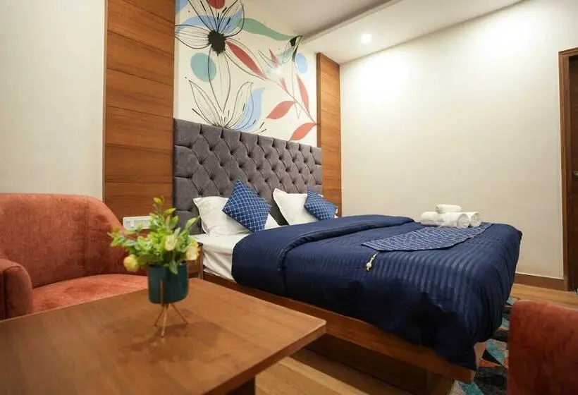 デラックスルーム, Shalom Backpackers Mussoorie