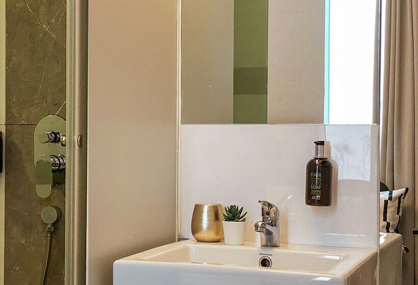 اتاق استاندارد, St Signature Bugis Beach, Short Overnight, 8 Hours, 11pm 7am