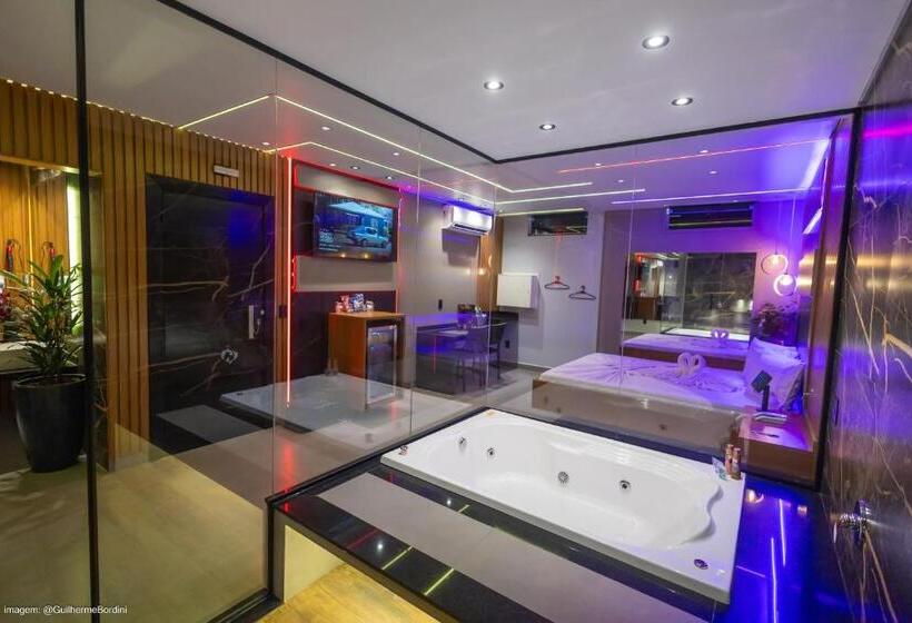 سوییت جونیور با بالکن, Motel Deslize Ribeirão Preto