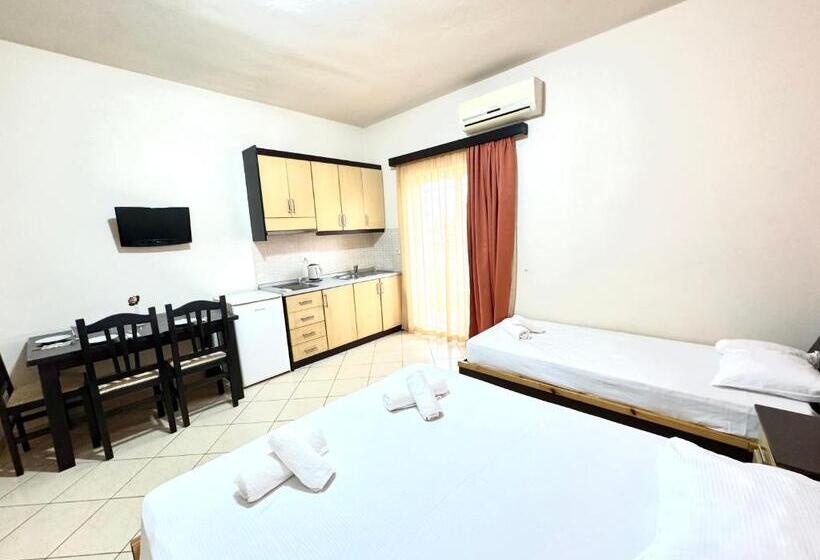 Стандартный Номер Кровать Кинг, Ksamil Harmony Studios