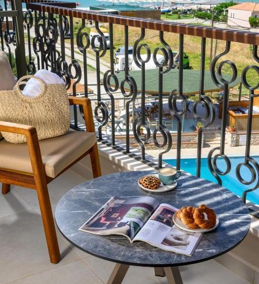 발코니가 있는 바다 전망 수피리어 룸, Elisso