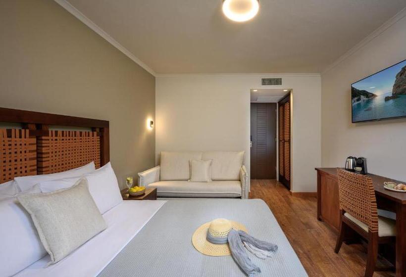 발코니 디럭스 룸, Elisso