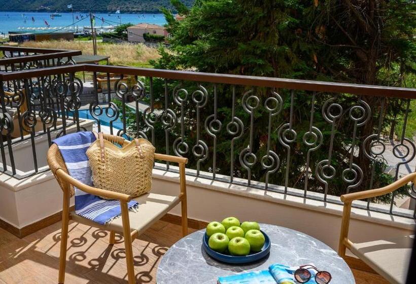 디럭스 테라스 룸 바다 전망, Elisso