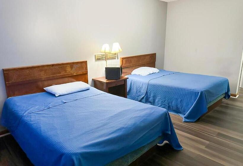 4인용 스탠다드 룸, Weiss Lake Motel By Oyo Cedar Bluff