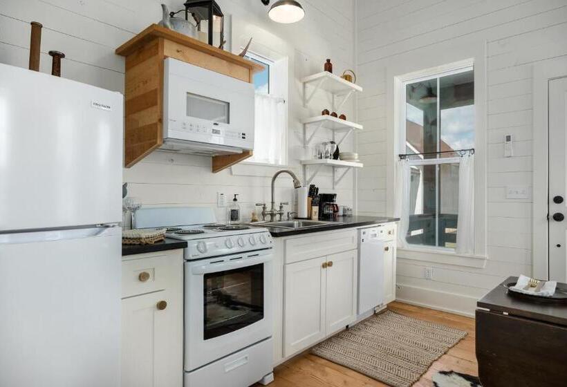 غرفة قياسية, Cedar Break At Howard Ranch