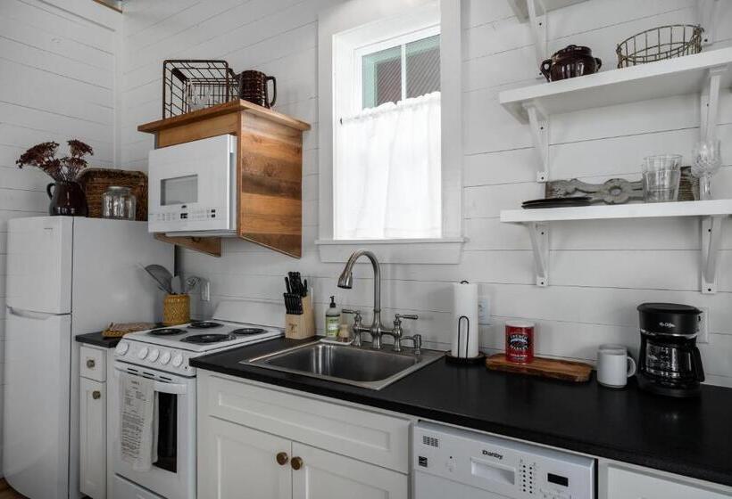 غرفة عائلية, Cedar Break At Howard Ranch