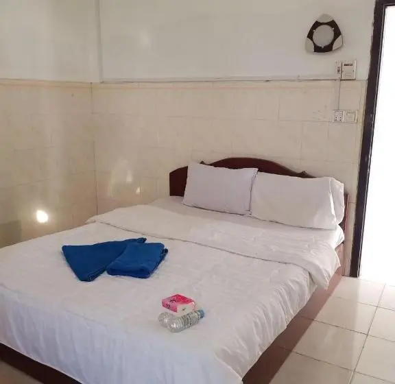 اتاق استاندارد, Silver Dolphin Guesthouse & Restaurant