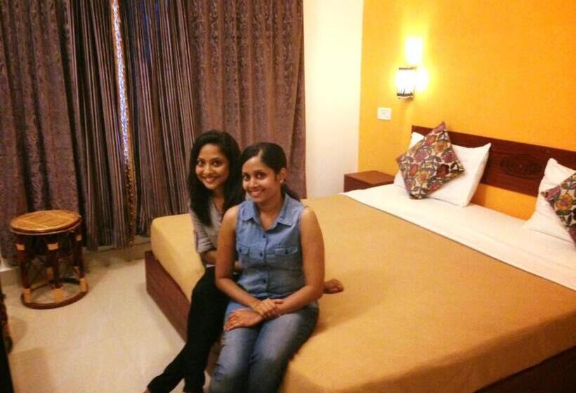 اتاق اکونومی, Green Leaf Home Stay