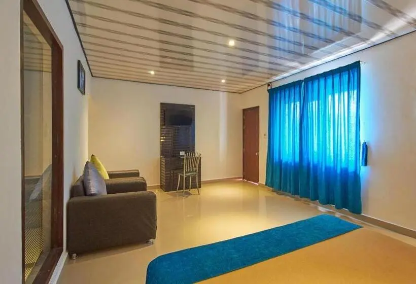 バルコニー付きデラックスルーム, Green Leaf Home Stay
