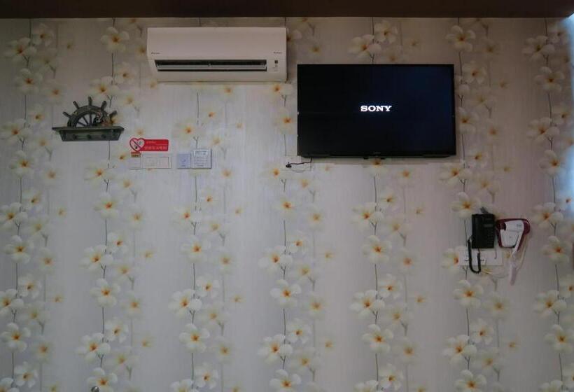 غرفة قياسية فردية, 888 Boutique