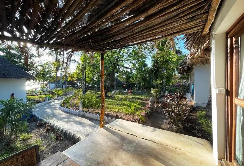 اتاق استاندارد با چشم‌انداز باغ, Aya Beach Resort