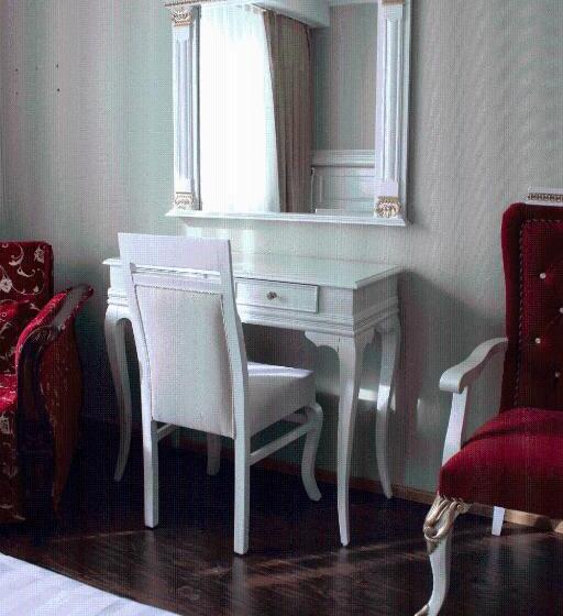 חדר קלאסי, Golden Dome Iisalmi