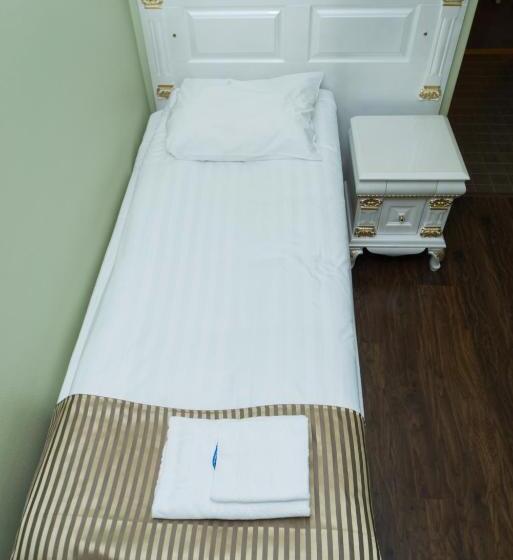 חדר קלאסי, Golden Dome Iisalmi