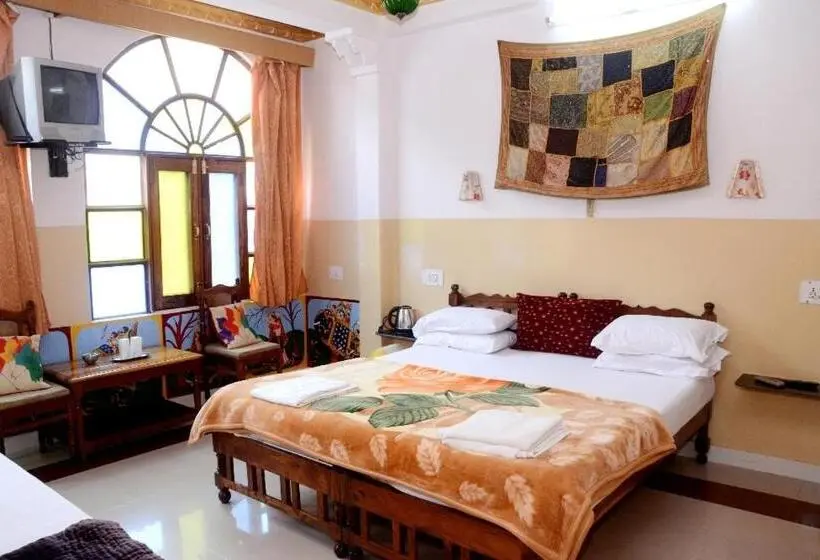 Deluxe Kolmen Hengen Huone, Kasera Heritage View