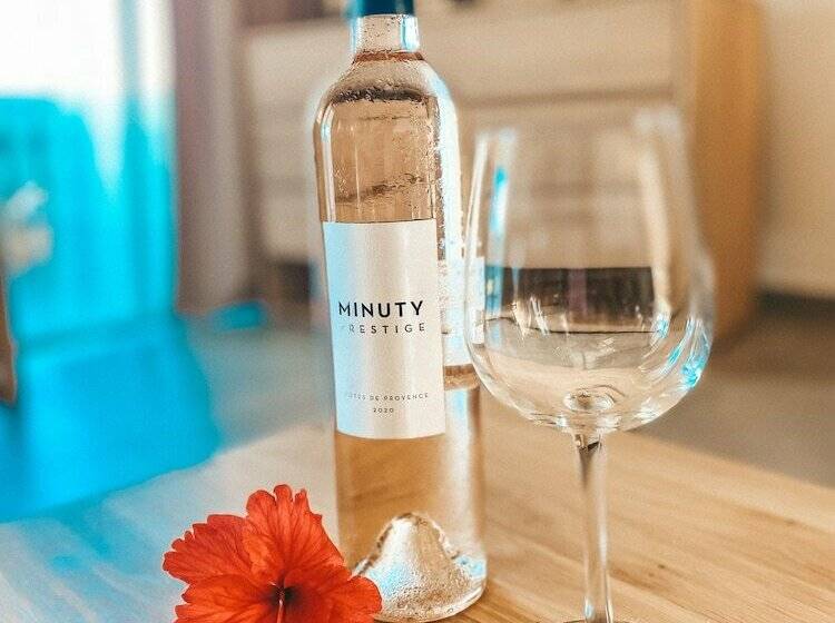 סוויטה, La Plantation