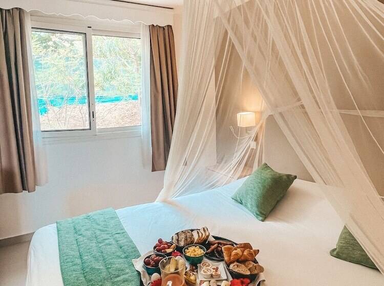 סוויטה, La Plantation