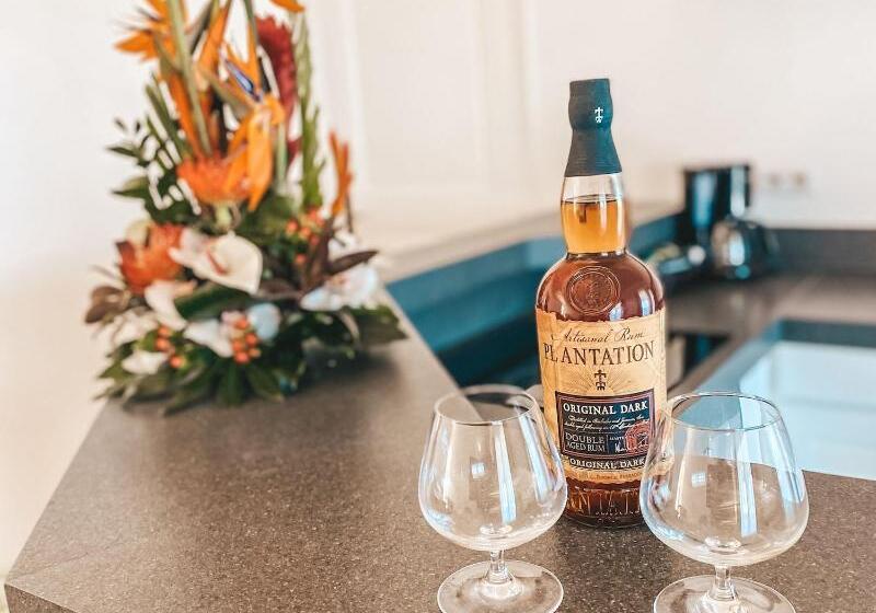 סוויטה, La Plantation