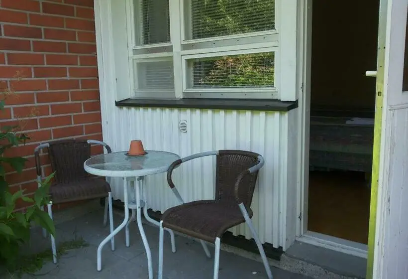 Standard-huone, Li Ravintola Tiilikka