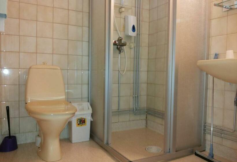 חדר סטנדרט, Li Ravintola Tiilikka