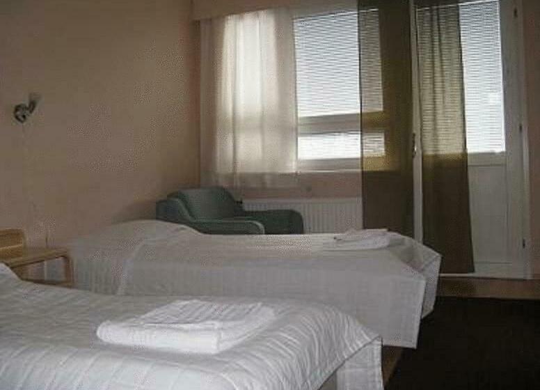 חדר סטנדרט, Li Ravintola Tiilikka