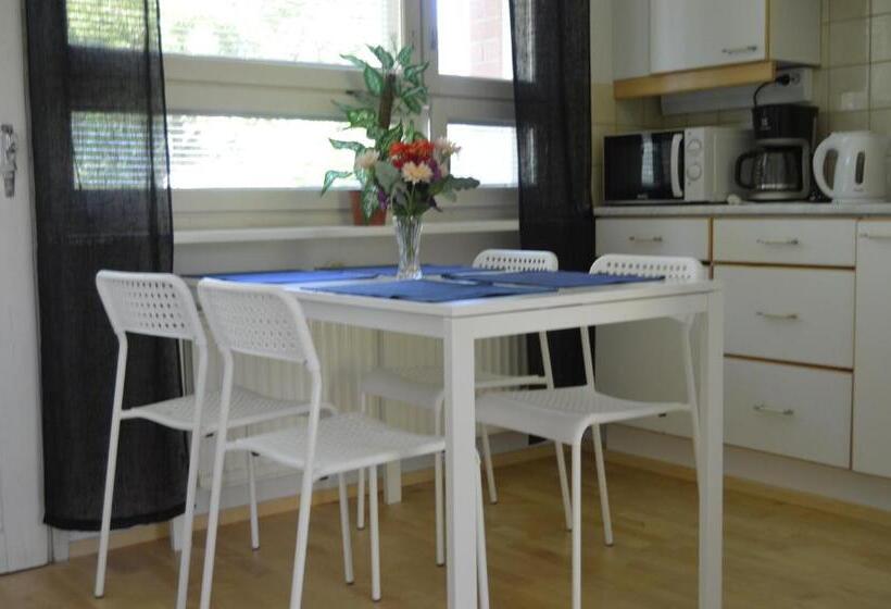 חדר סטנדרט, Li Ravintola Tiilikka