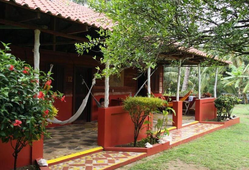 Семейный Номер, Paraiso Beach