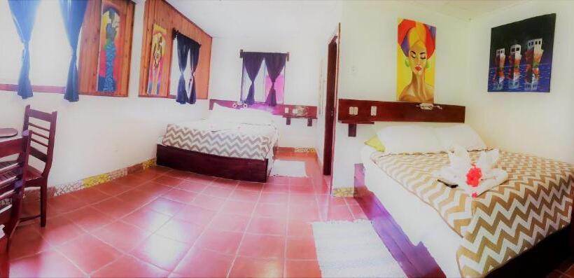 Семейный Номер, Paraiso Beach