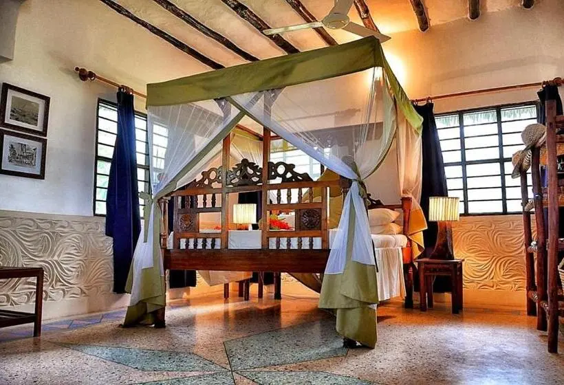 Standard Kolmen Hengen Huone, Muthu Pongwe Beach