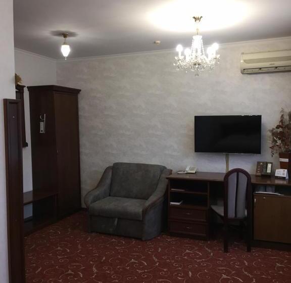 חדר סטנדרט, Restaurant Lyube Plus