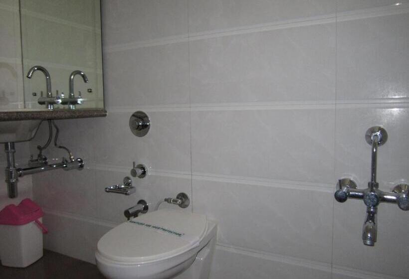 スイート, Sarita