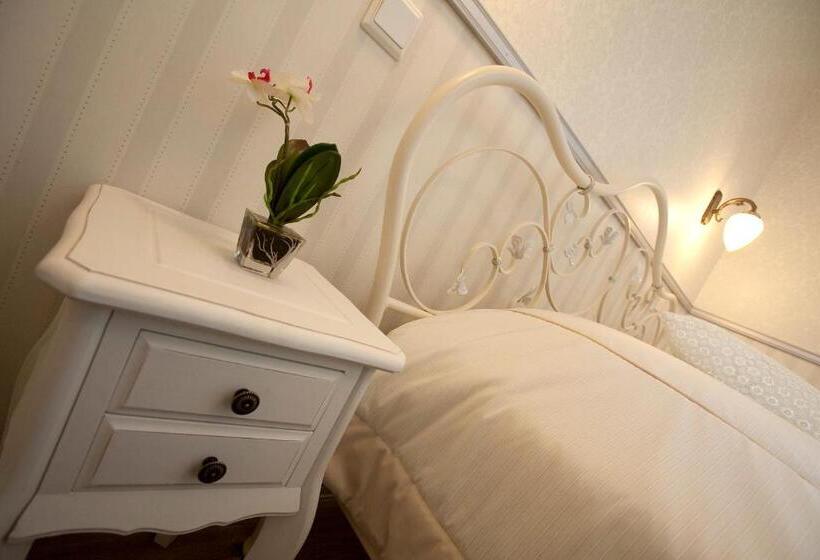 חדר סטנדרט, Vaihmalan Hovi