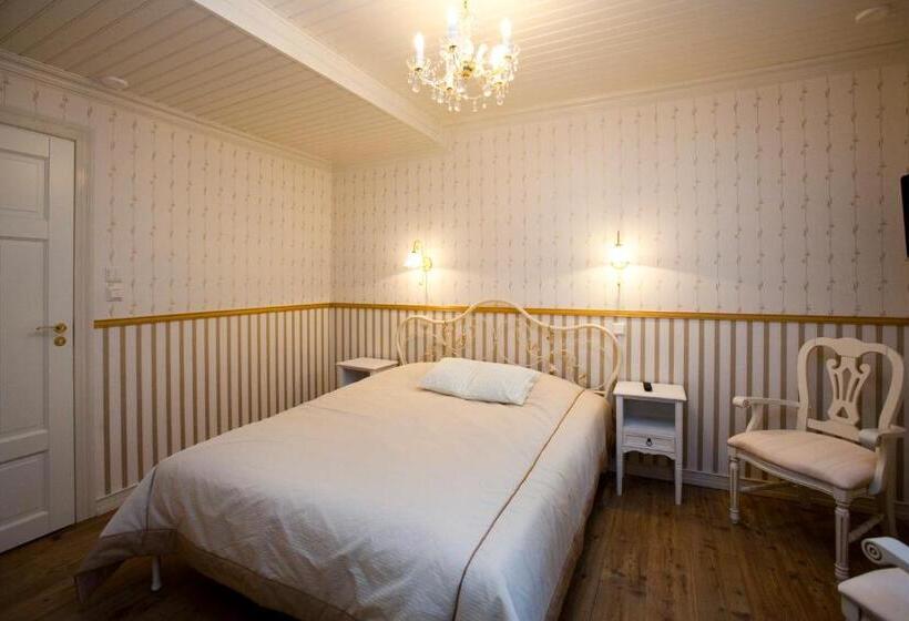 חדר סטנדרט, Vaihmalan Hovi