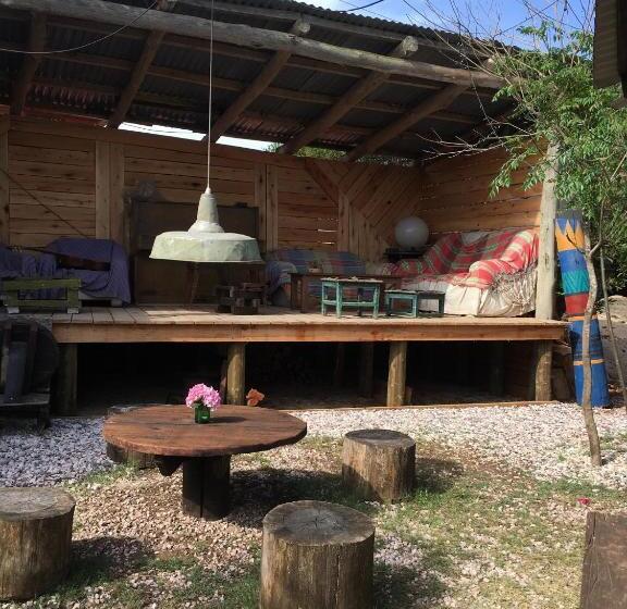 Кровать в Общей Комнате, La Brújula Hostel