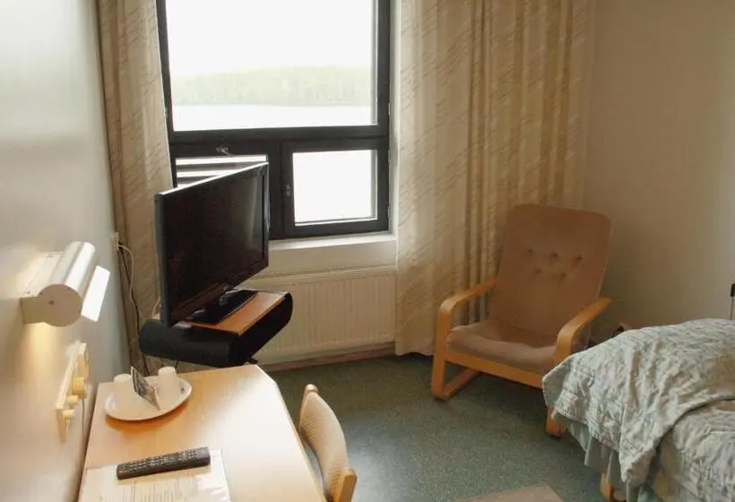 Standard Yhden Hengen Huone, Lehmirannan Lomakeskus