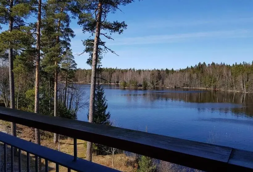 Standard-huone Järvinäkymä, Lehmirannan Lomakeskus