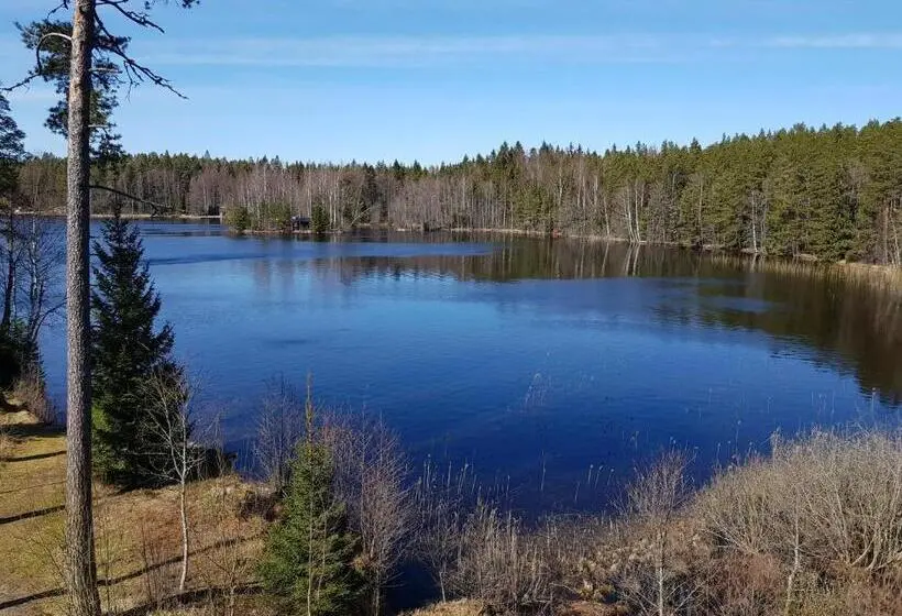 Standard-huone Järvinäkymä, Lehmirannan Lomakeskus