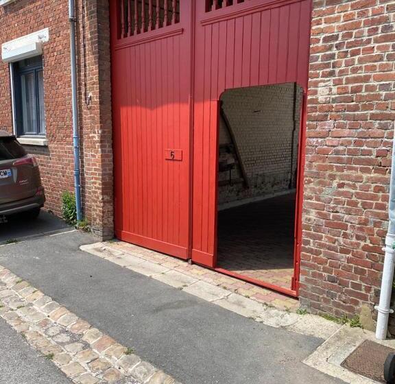 חדר סטנדרט, La Fermette à Achicourt   Chambre Zen, Lit Double Avec Grand Bureau Donnant Sur Cour Au Carré