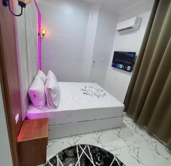 اتاق استاندارد, Future Hostel