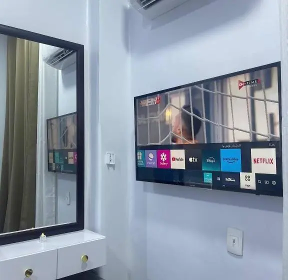 اتاق استاندارد یک تخته با بالکن, Future Hostel