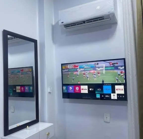 اتاق استاندارد یک تخته با بالکن, Future Hostel